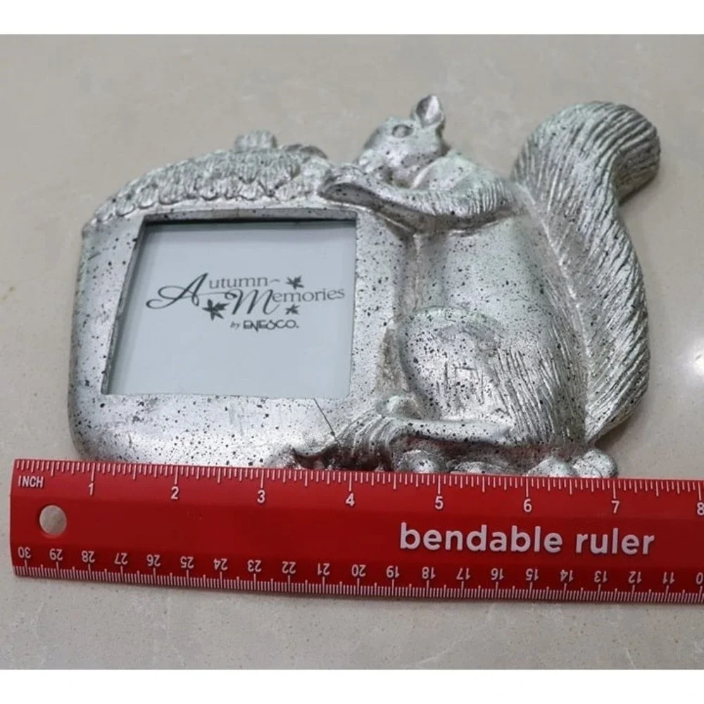 Enesco Autumn Memories Metal Squirrel with Acorn Picture Frame *read description